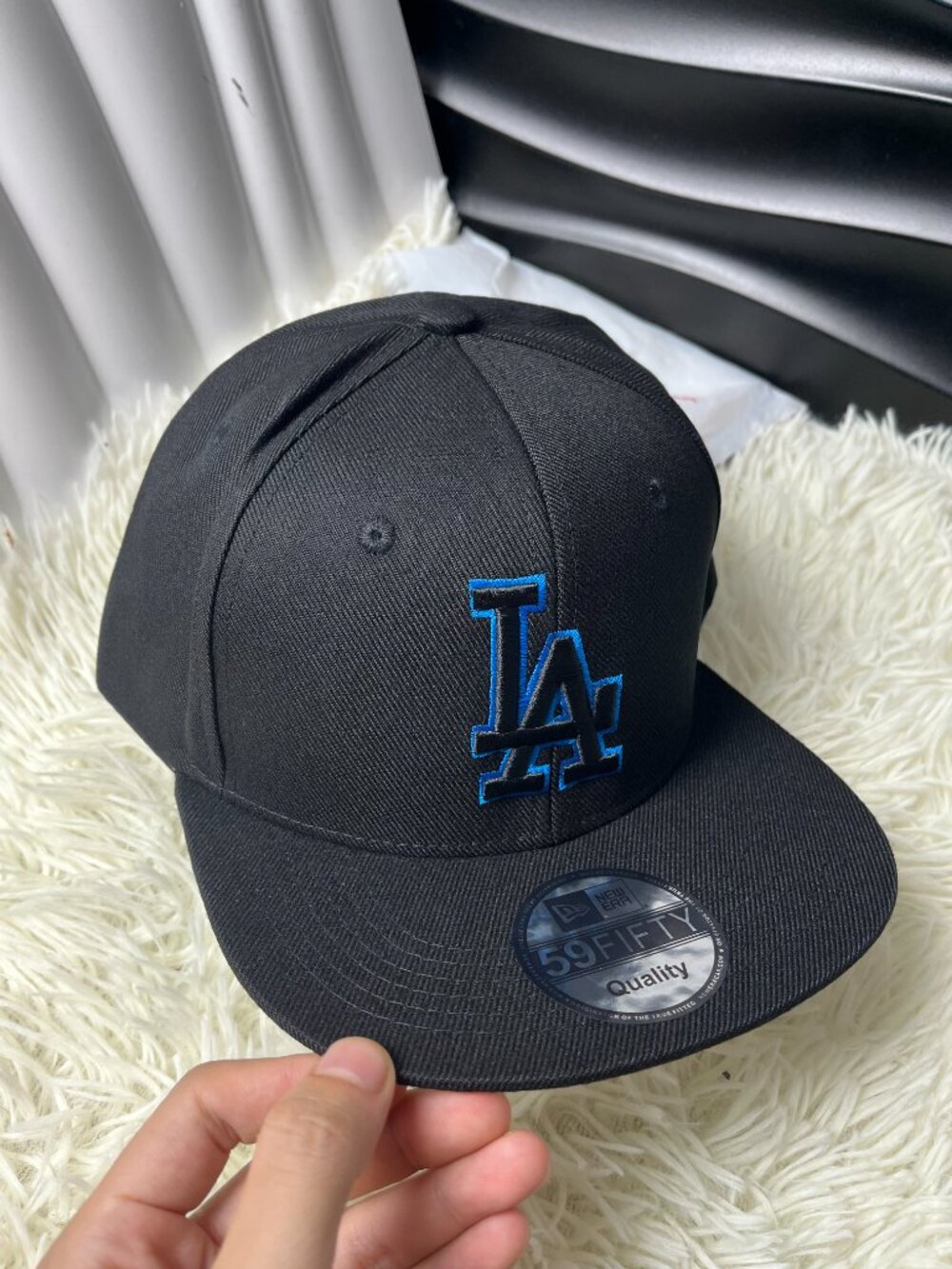 New Era LA Dodgers 59FIFTY Black Blue Fitted Embroidered Baseball Cap